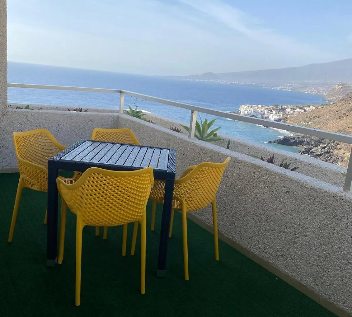 Penthouse Apt With Ocean Views For Couples And Sports Lovers Tabaiba Espanha